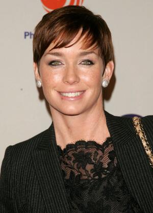 Julianne Nicholson