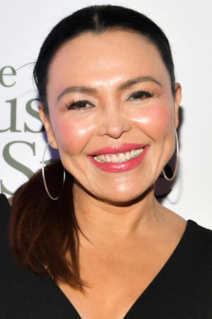 Saundra Santiago