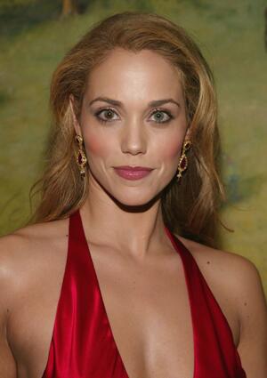 Elizabeth Berkley Lauren