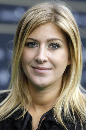 Amanda Sthers