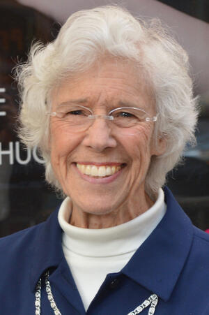 Frances Sternhagen