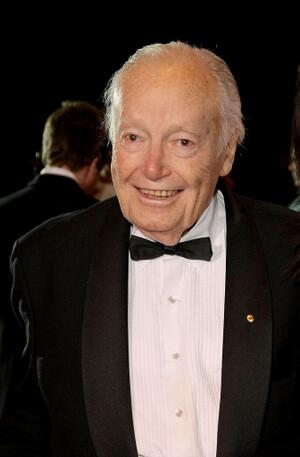 Bud Tingwell