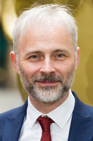Mark Bonnar
