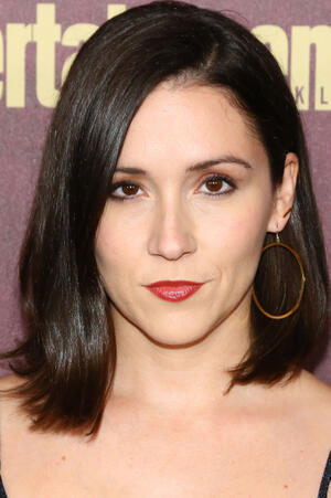 Shannon Woodward