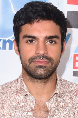 Sean Teale