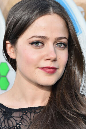 Molly Gordon