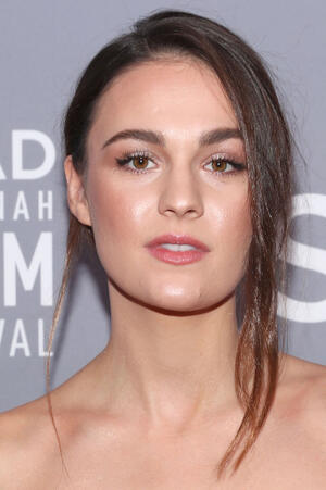Sophie Skelton