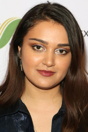 Ariela Barer