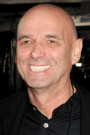 Martin Campbell