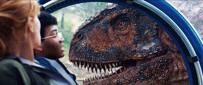 'Jurassic World: Fallen Kingdom' Stomps to Top of Box Office Charts