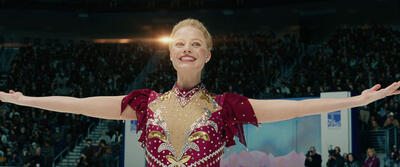 5 Reasons We Love Margot Robbie