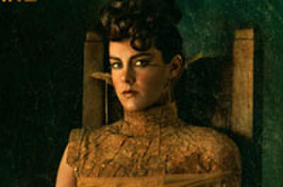 'Catching Fire' Round-Up: BeeTee and Johanna Mason Featured in Latest Portraits