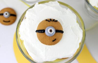 The Eyes Have it: Minions Banana Pudding