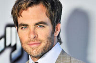 Chris Pine Officially Signs on for 'Horrible Bosses 2'