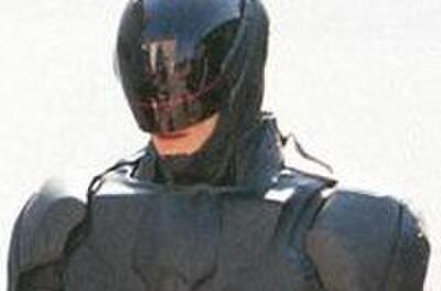 'RoboCop' Reboot Suit Spotted On Set. Do You Like It?