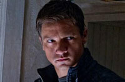 'The Bourne Legacy' Trailer: Jeremy Renner Makes You Forget All About Matt Damon