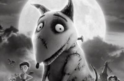 Lightning Strikes in Tim Burton's First Official 'Frankenweenie' Clip 