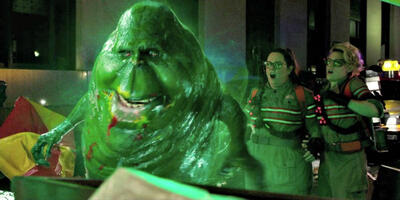 'Ghostbusters' Buzz: Box Office, Slimer's Origin and the One Cameo That Almost Didn't Happen