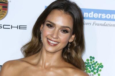 Happy Birthday, Jessica Alba! Here Are 10 Ways We're Celebrating