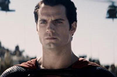 Superman Takes Off in New 'Man of Steel' Trailer