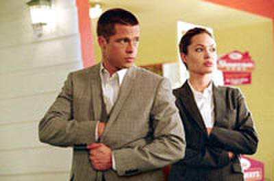 'Mr. and Mrs. Smith' Remake Being Planned Minus Pitt and Jolie