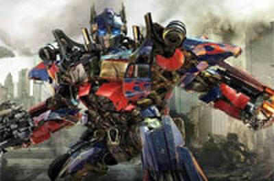 Michael Bay to Direct 'Transformers 4'; Franchise to Reboot with New Cast and a Whole New Story in 2014
