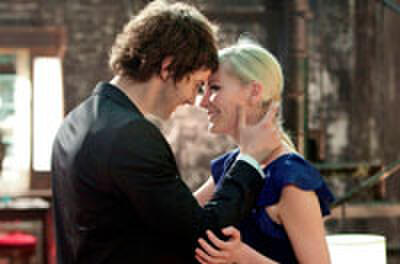 Cine Latino: Director Juan Solanas, on the Challenges of Making the Alternate-Universe Romance 'Upside Down'