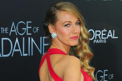 Blake lively deals earrings the shallows