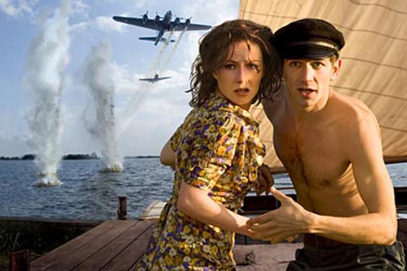 Carice van Houten and Michiel Huisman in "Black Book."