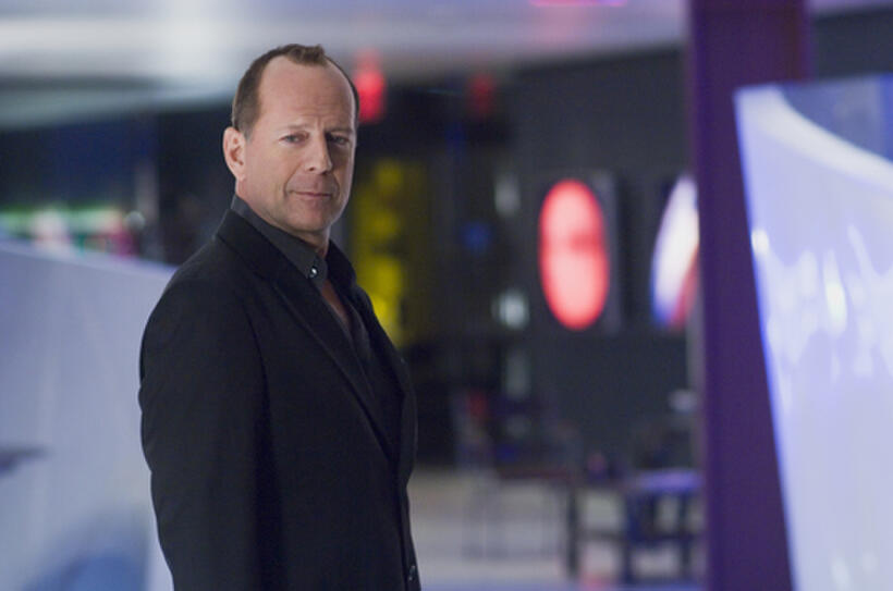 Bruce Willis in "Perfect Stranger."