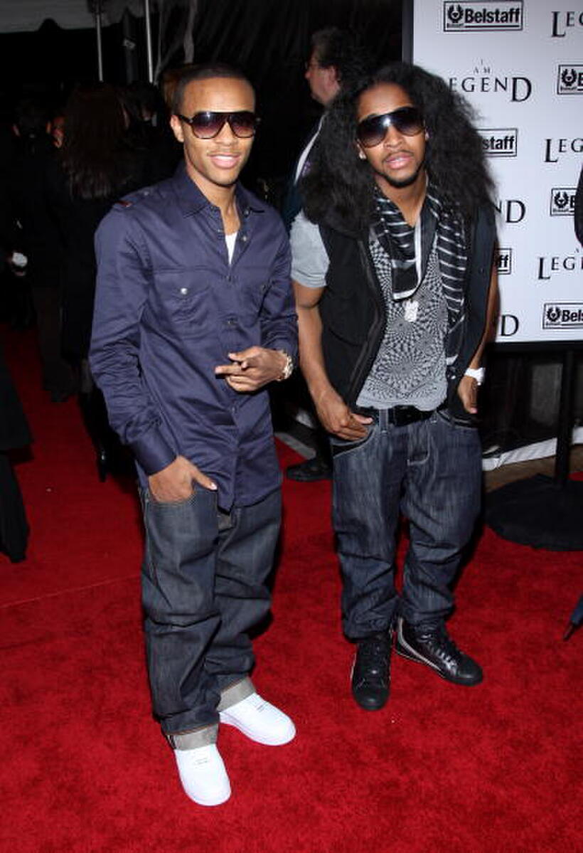 Rappers Bow Wow and Omarion at the N.Y. premiere of "I Am Legend."