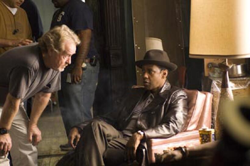 Denzel Washington on the set of "American Gangster."