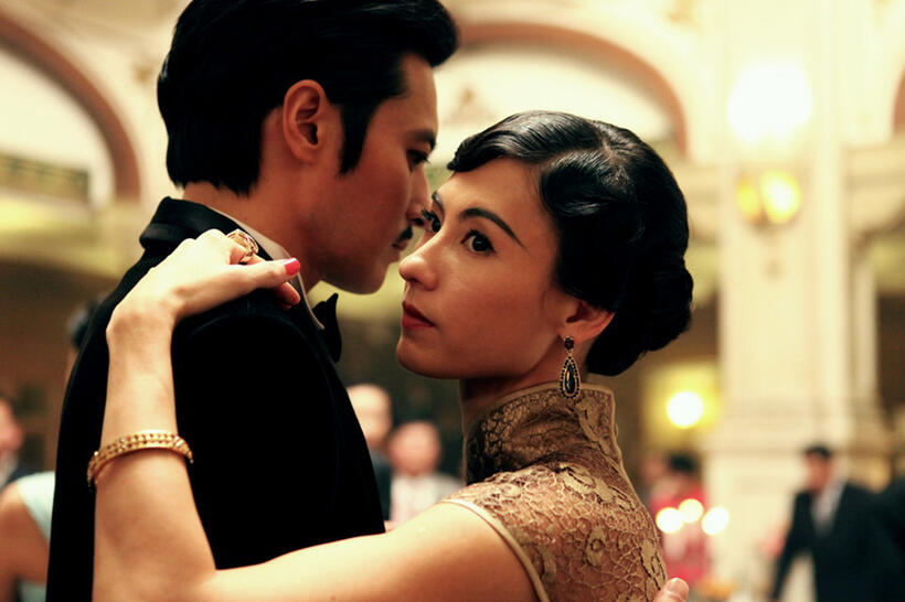 Jang Dong-gun and Cecilia Cheung in "Dangerous Liaisons."
