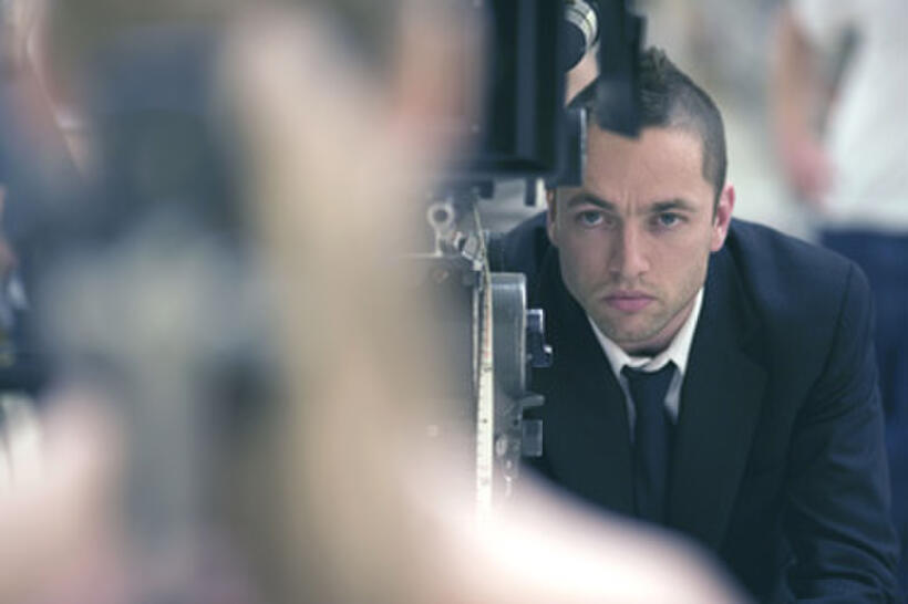 Writer/director Sean Ellis on the set of "Cashback."