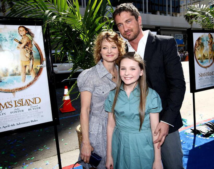Actors Jodie Foster, Gerard Butler and Abigail Breslin at the Hollywood premiere of "Nim's Island."
