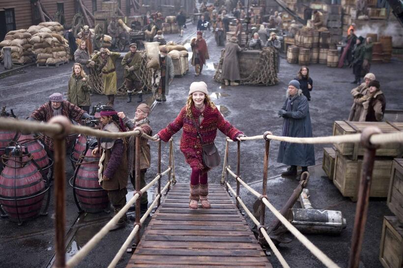 Dakota Blue Richards in "The Golden Compass."