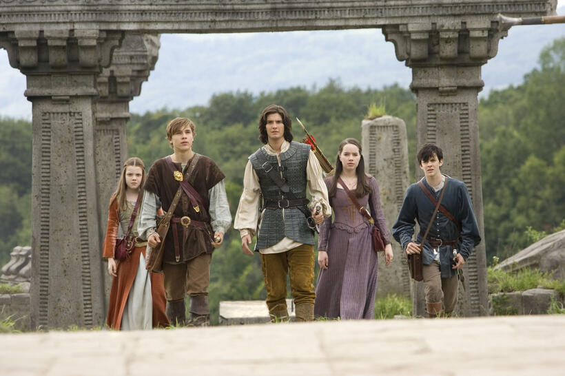 Georgie Henley, William Moseley, Ben Barnes, Anna Popplewell and Skandar Keynes in "The Chronicles of Narnia: Prince Caspian."