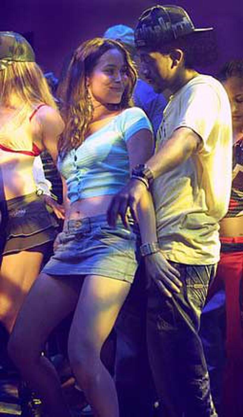 Zulay Henao and Omarion Grandberry in "Feel the Noise."