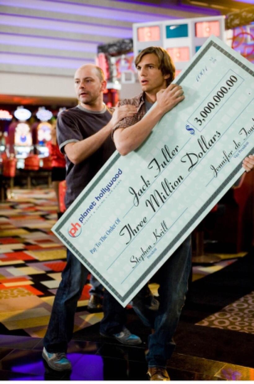 Rob Corddry as Hater and Ashton Kutcher as Jack Fuller in "What Happens in Vegas."