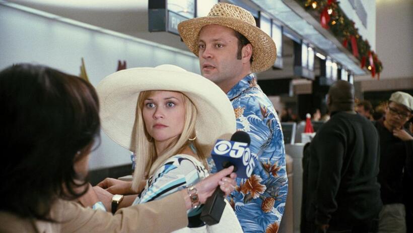 Reese Witherspoon as Kate and Vince Vaughn as Brad in "Four Christmases."