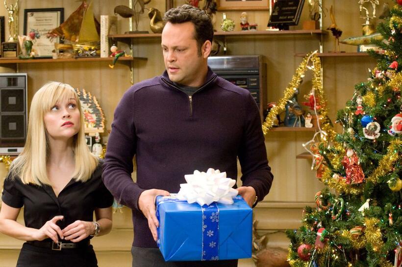 Reese Witherspoon as Kate and Vince Vaughn as Brad in "Four Christmases."