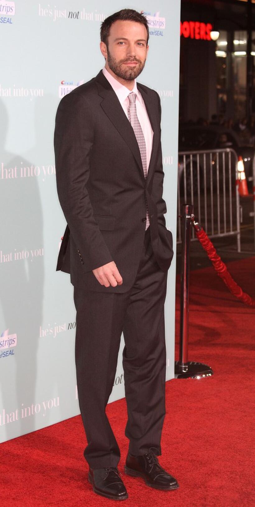 Ben Affleck at the California premiere of "He's Just Not That Into You."