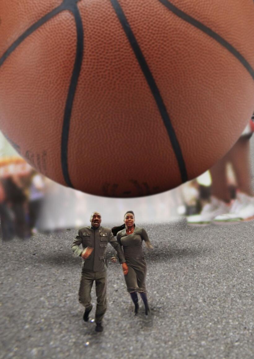 Eddie Murphy as Dave Ming Chang and Gabrielle Union in "Meet Dave."