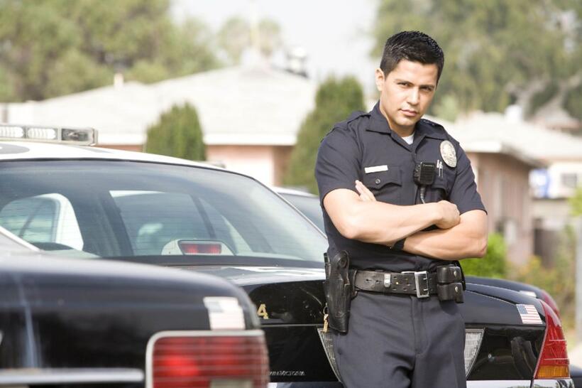 Jay Hernandez as Javier Villareal in "Lakeview Terrace."