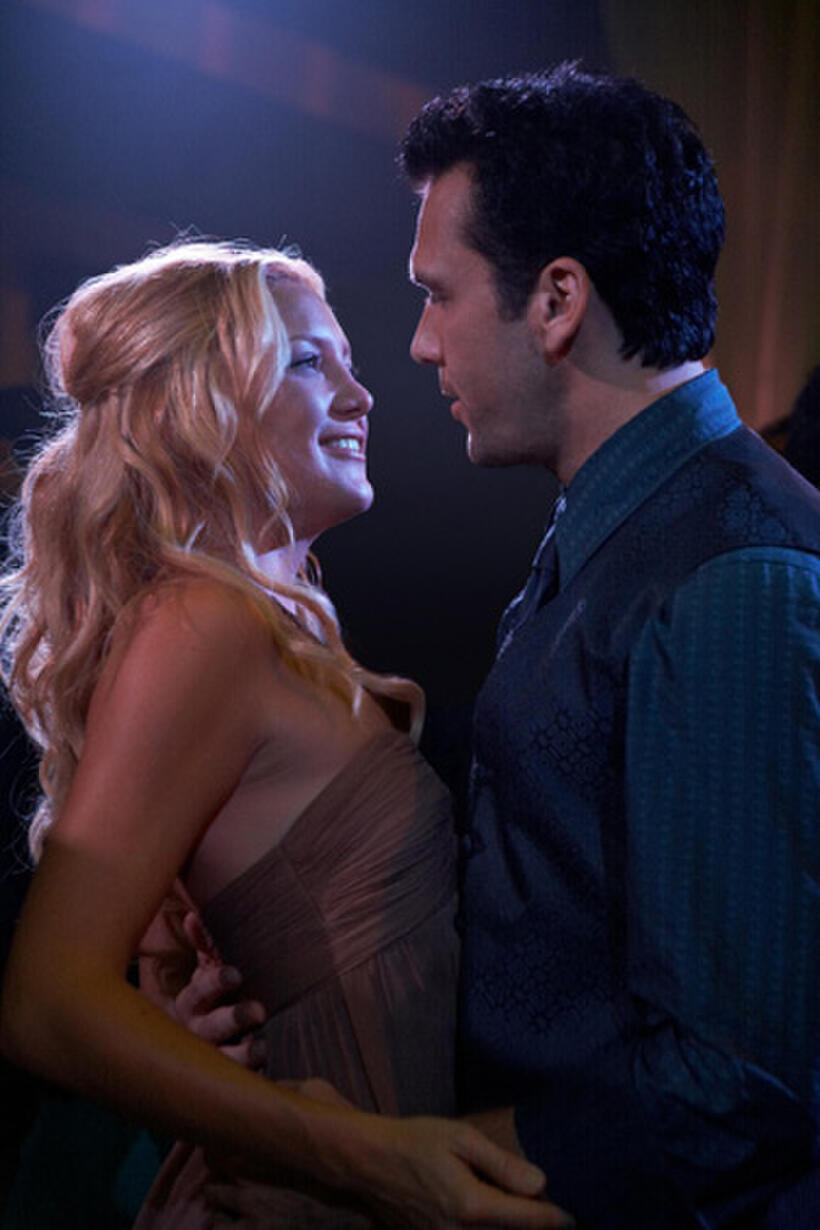 Kate Hudson as Alexis and Dane Cook as Tank in "My Best Friend's Girl."