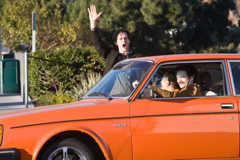 Jim Carrey as Carl, Aaron Takahashi as Lee and Danny Masterson as Rooney in "Yes Man."