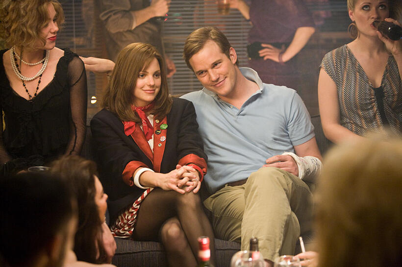 Anna Faris and Chris Pratt in "Take Me Home Tonight."
