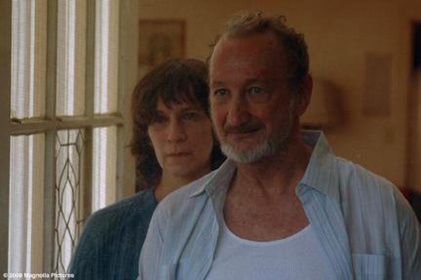 Amanda Plummer and Robert Englund in "Red."