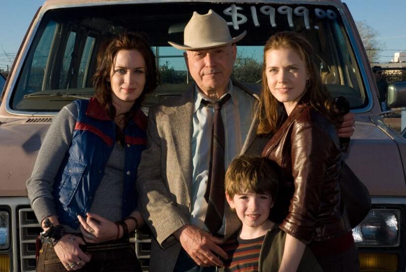 Alan Arkin, Amy Adams, Emily Blunt and Jason Spevack in "Sunshine Cleaning."