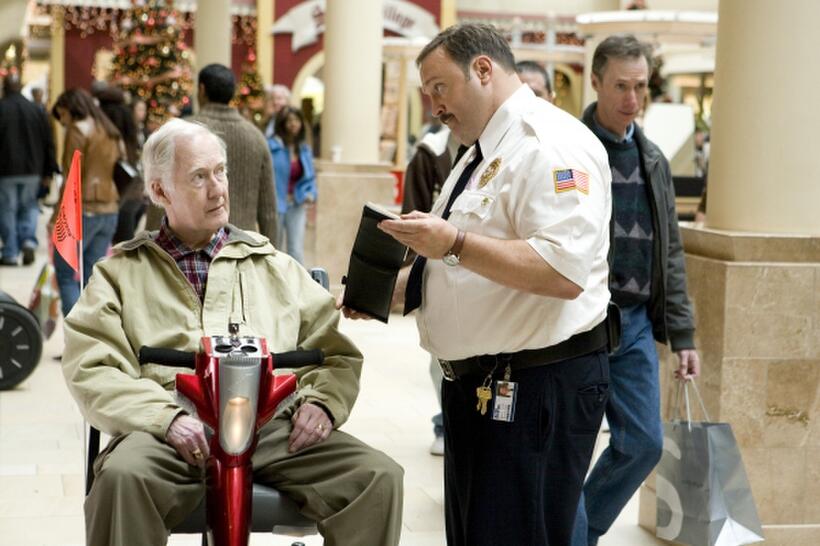 Bernie McInerney as Old Man and Kevin James as Paul Blart in "Paul Blart: Mall Cop."